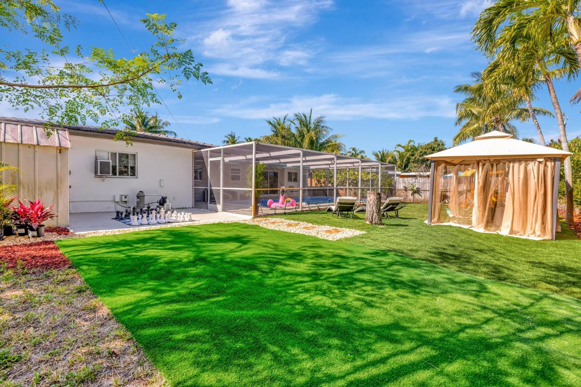 3bd Ft Lauderdale Xl Pool, Unique Playground, Bbq, Beach, Family Memories *
